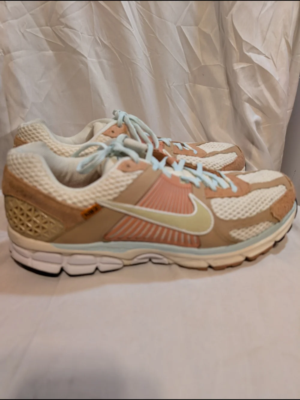 Nike Men's Zoom Vomero 5
